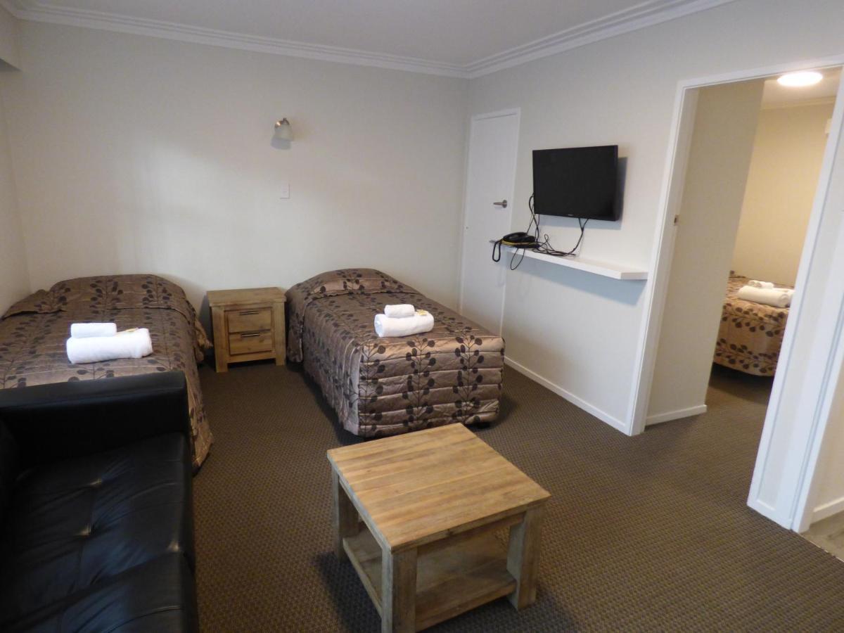 Sahara Motels Dunedin Eksteriør bilde
