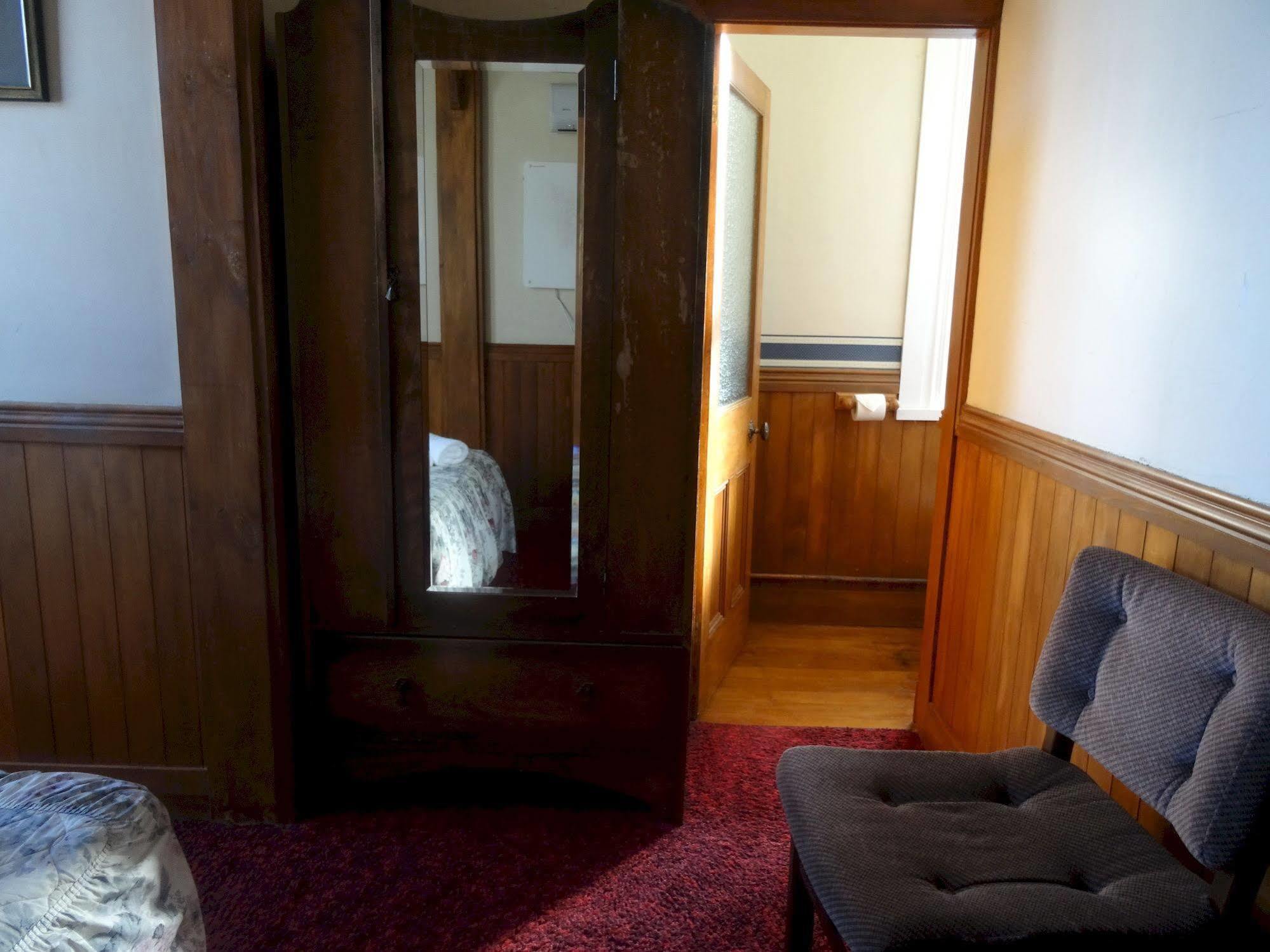 Sahara Motels Dunedin Eksteriør bilde